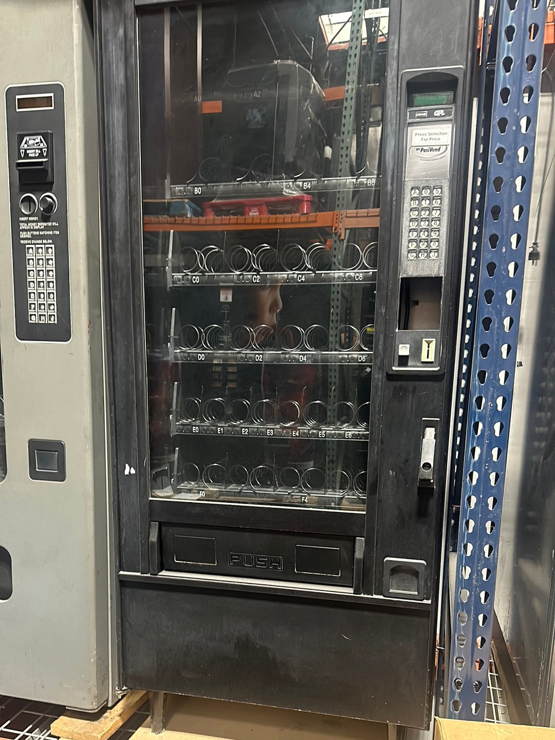 Refurbished Crane GPL 160D Snack Vending Machine – 28 Selections + Gum/Mint Slots, MDB, Credit Card Capable