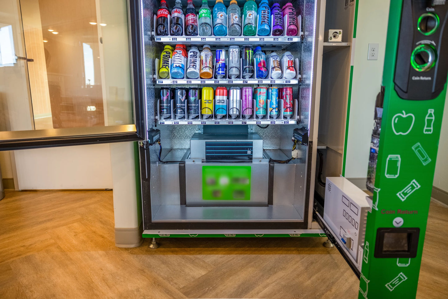 QFV 50 Combo Vending Machine