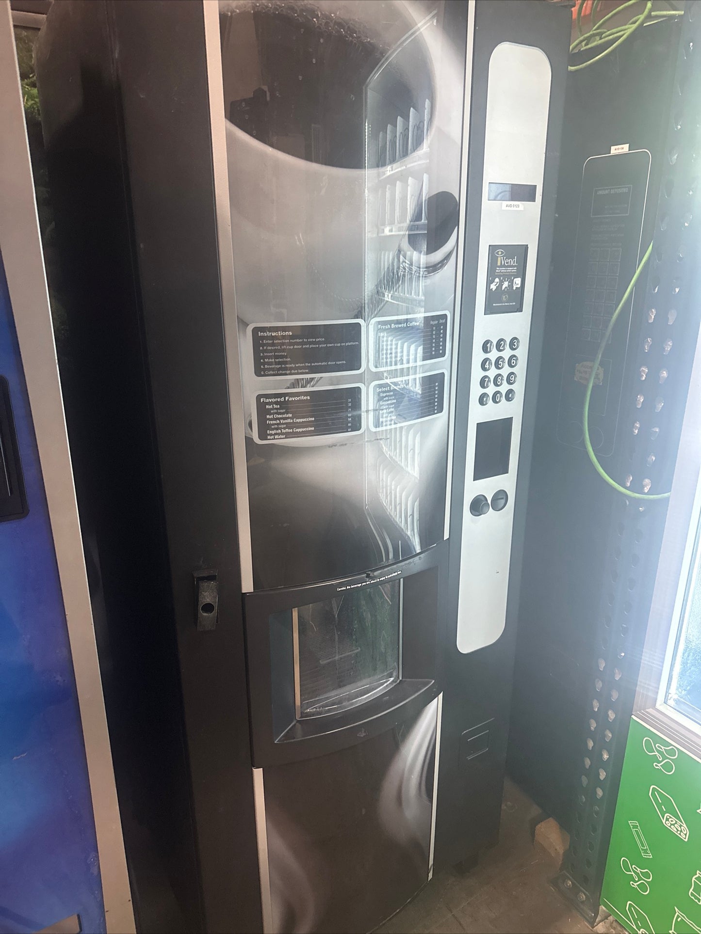 USI 3205 Coffee Vending Machine