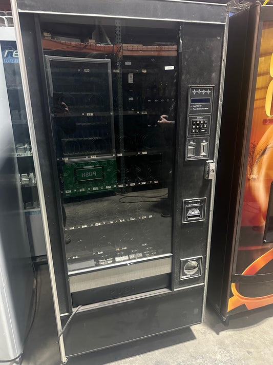 Rowe 5900 JR Snack Vending Machine