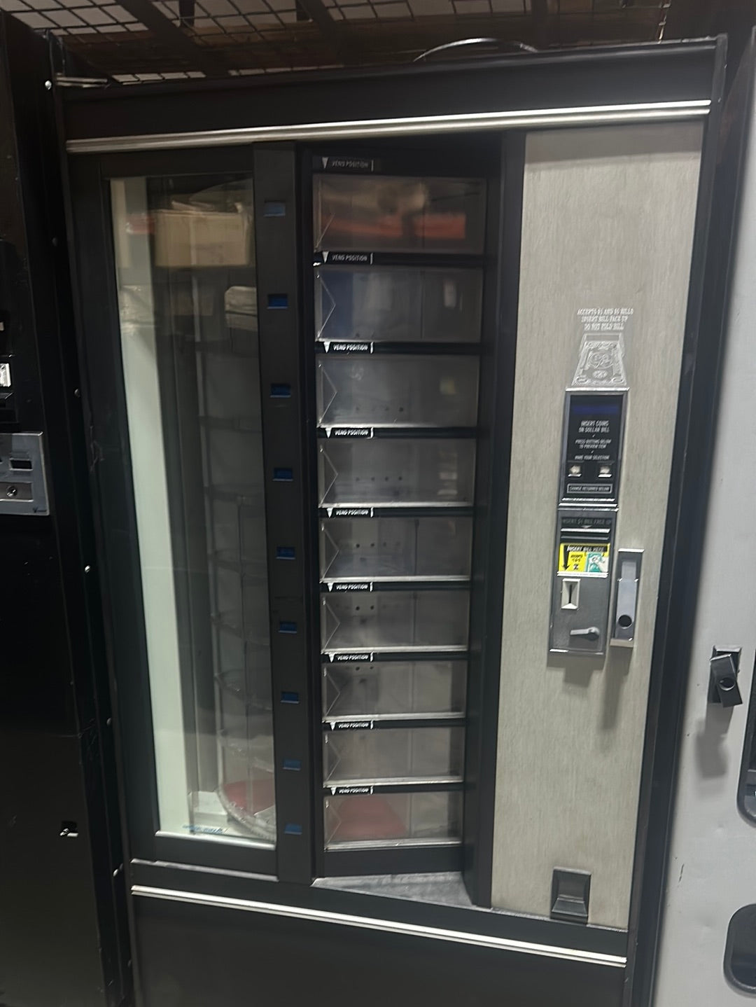 National Vendors 430 Cold Food Vending Machine – Carousel Style – Ace ...