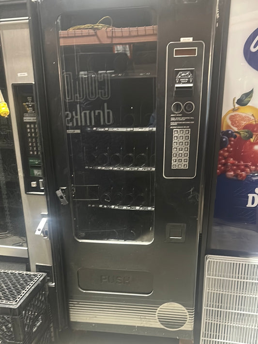 Usi 3085 snack vending machine