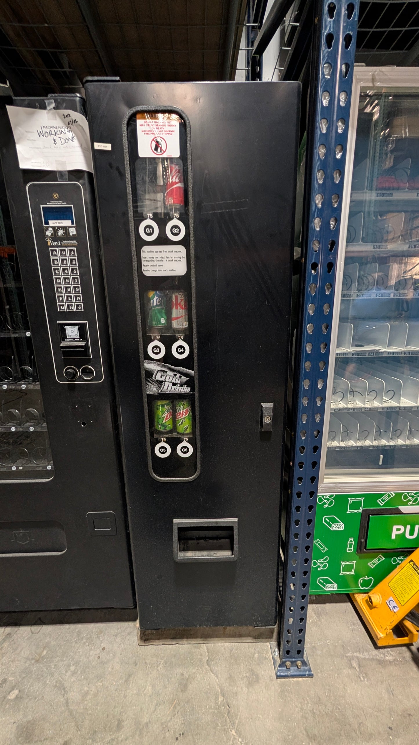 USI 3038 Satellite 6-Can Vending Machine