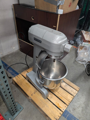 Hobart A-200T Countertop 20 Qt Dough Mixer Missing Guard, Agitator