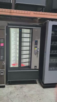 National Vendors 430 Cold Food Vending Machine – Carousel Style