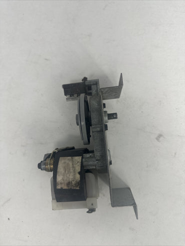 Dixie Narco Vend Motor 501 Vintage Soda Machine Merkle 4520UP - 1170 115V