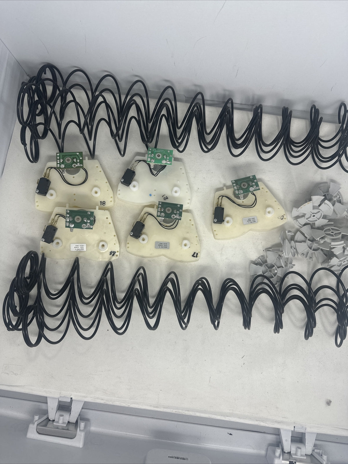 USI 10 Count Dual Augers. This Is For 5 Sets Of Augers With Motors And Hubs