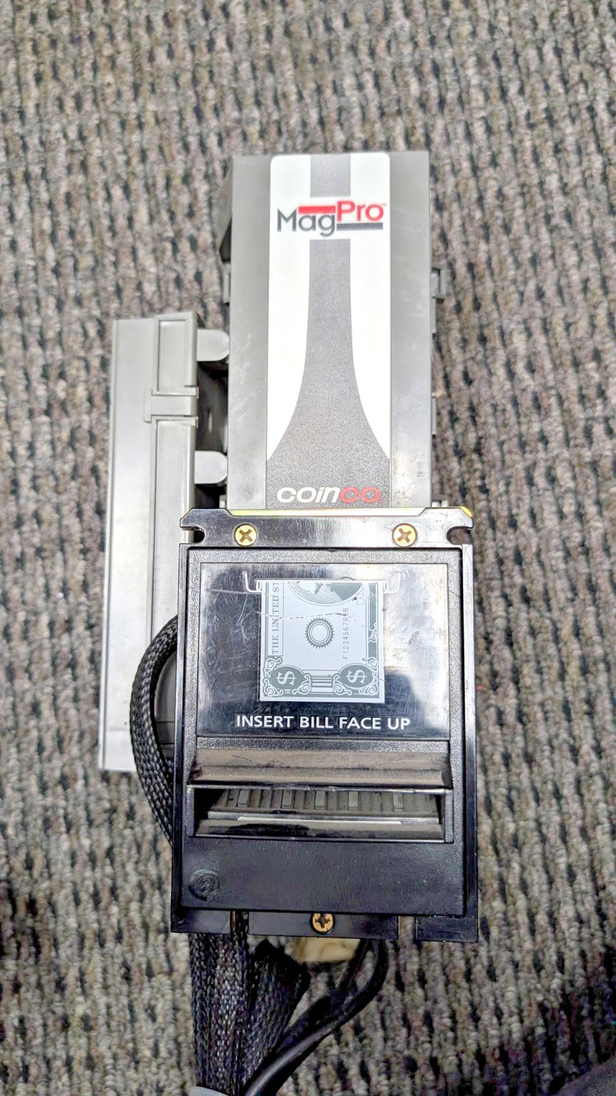 $1 $5 $10 $20s Coinco MAG32SA Bill Acceptor 24Volt