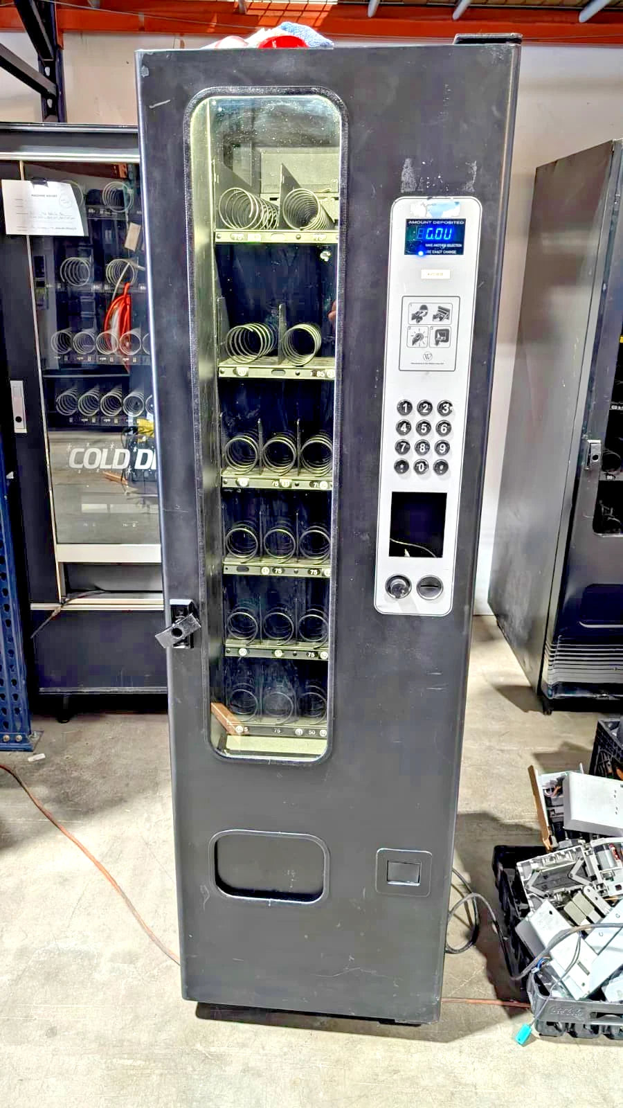 FSI USI 3506 Satellite Snack Vending Machine compact with card reader installed