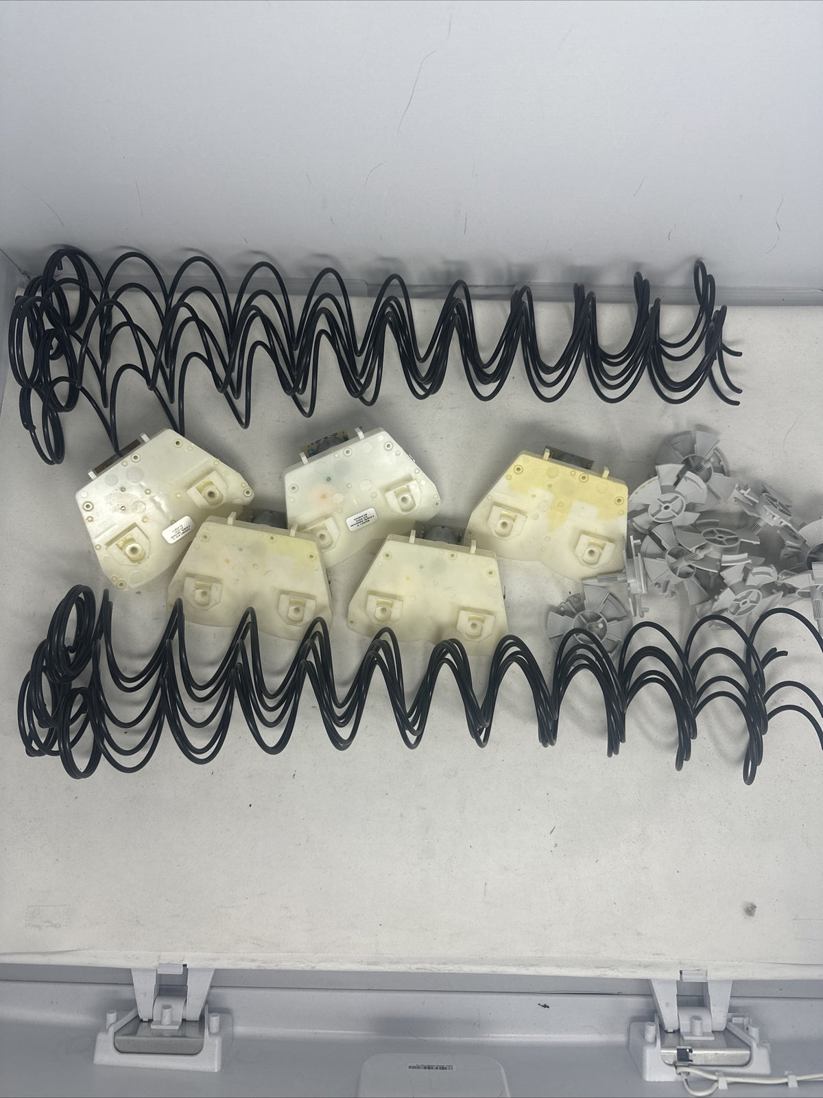 USI 10 Count Dual Augers. This Is For 5 Sets Of Augers With Motors And Hubs