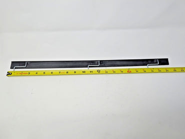 (2) FSI, USI, Wittern SNACK MACHINE PRODUCT STABILIZER RAILS
