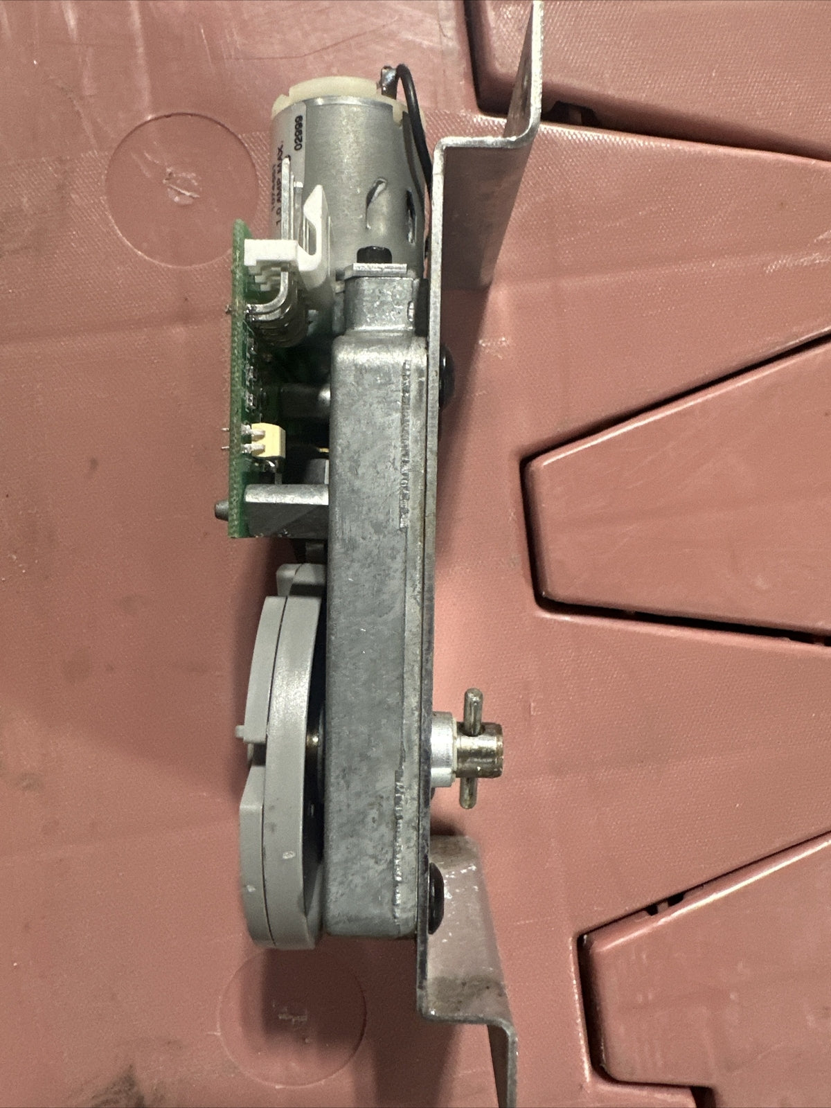 VENDO SODA VENDING MACHINE V-MAX 540, 576, 720,840 VEND MOTOR / Free ship